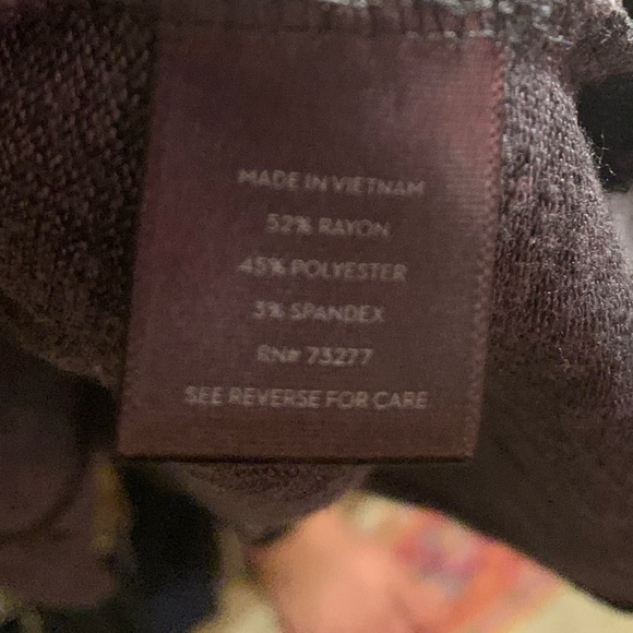 Sweater - Picture 4 of 4